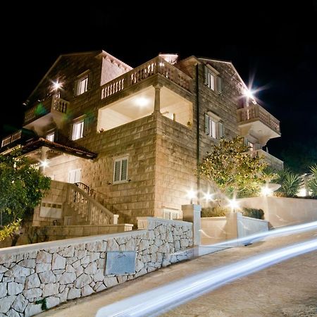 Apartments Barba Petra Dvori ซูมาร์ติน ภายนอก รูปภาพ