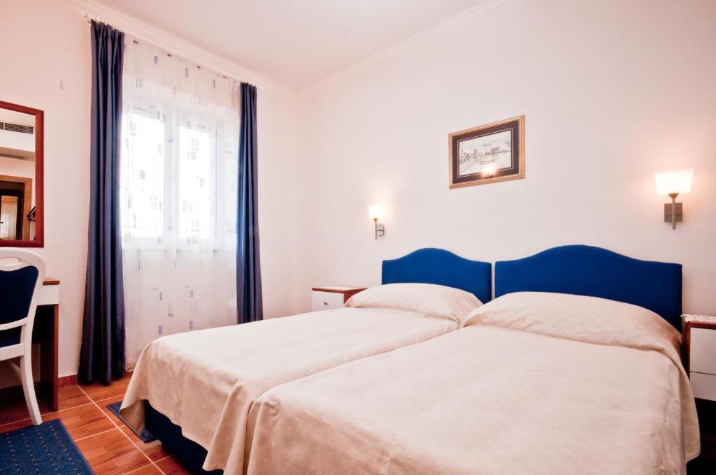 Apartments Barba Petra Dvori ซูมาร์ติน ห้อง รูปภาพ